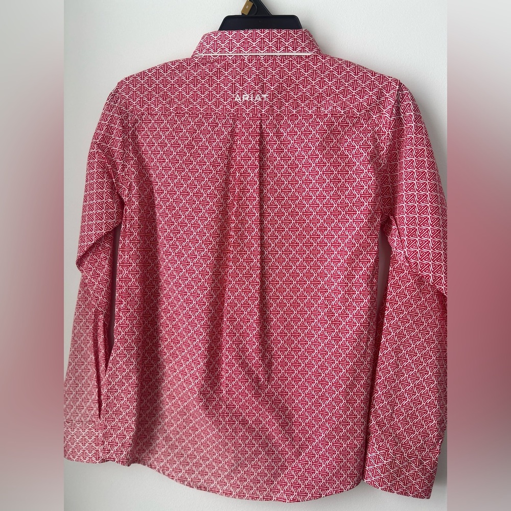 Ariat Boy’s Long Sleeve Button Down Red Geometric Classic Fit Shirt New-Sz.10/12 - Picture 8 of 10